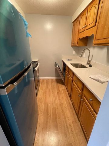 180 Main Street B32, Bridgewater, MA 02324