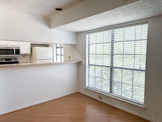 16301 Ledgemont Lane 273B, Addison, TX 75001