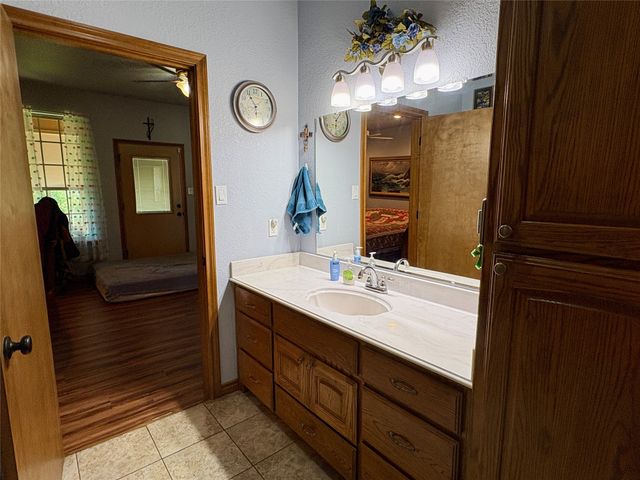 3084 Hagerman Road, Pottsboro, TX 75076