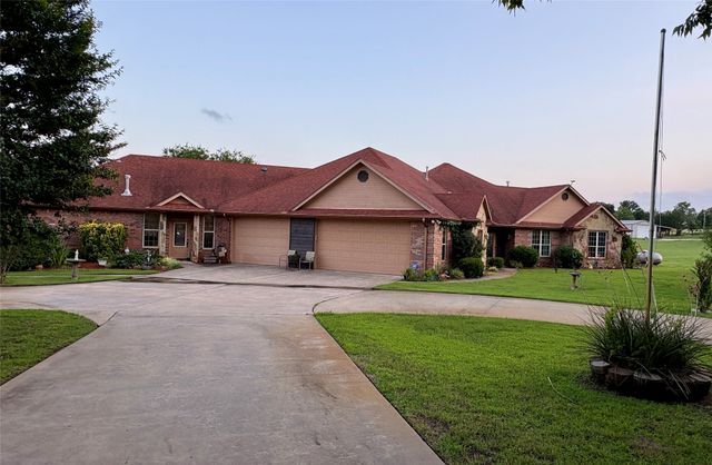 3084 Hagerman Road, Pottsboro, TX 75076