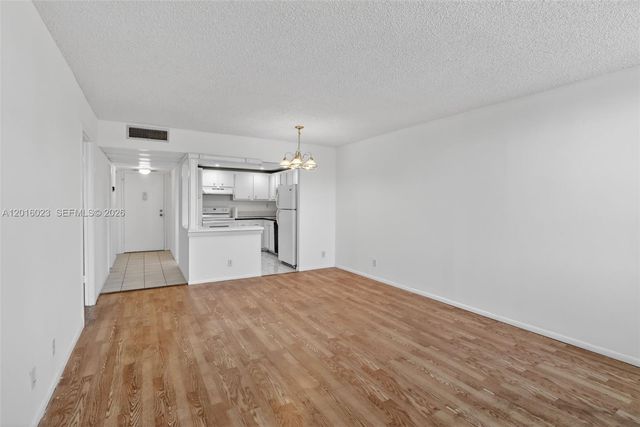 2761 Taft St 212, Hollywood, FL 33020