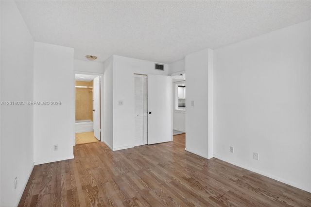 2761 Taft St 212, Hollywood, FL 33020
