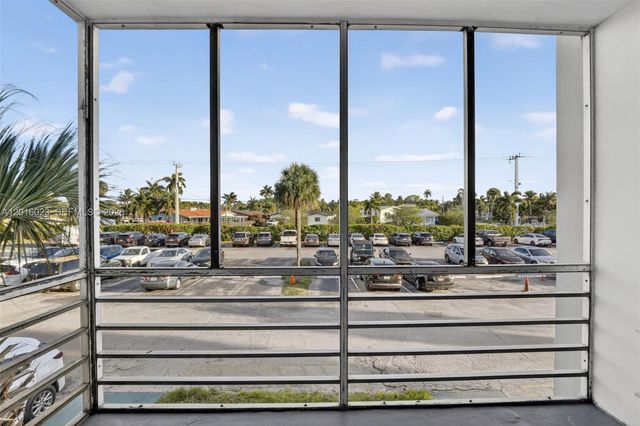 2761 Taft St 212, Hollywood, FL 33020