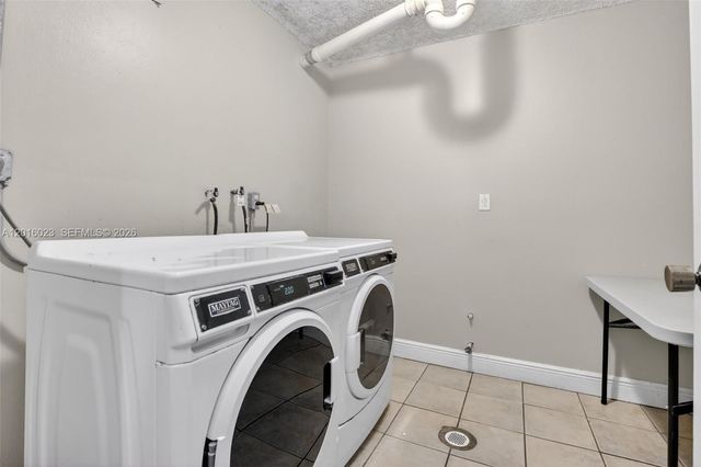 2761 Taft St 212, Hollywood, FL 33020
