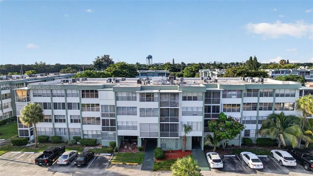2761 Taft St 212, Hollywood, FL 33020
