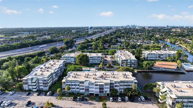 2761 Taft St 212, Hollywood, FL 33020
