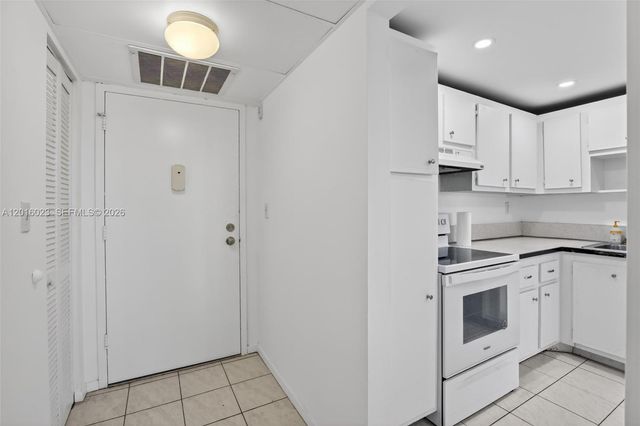 2761 Taft St 212, Hollywood, FL 33020
