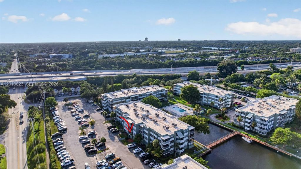 2761 Taft St 212, Hollywood, FL 33020