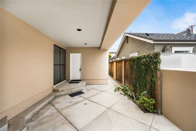 602 Larkspur Avenue A, Corona Del Mar, CA 92625