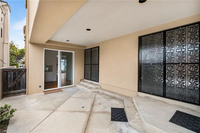 602 Larkspur Avenue A, Corona Del Mar, CA 92625