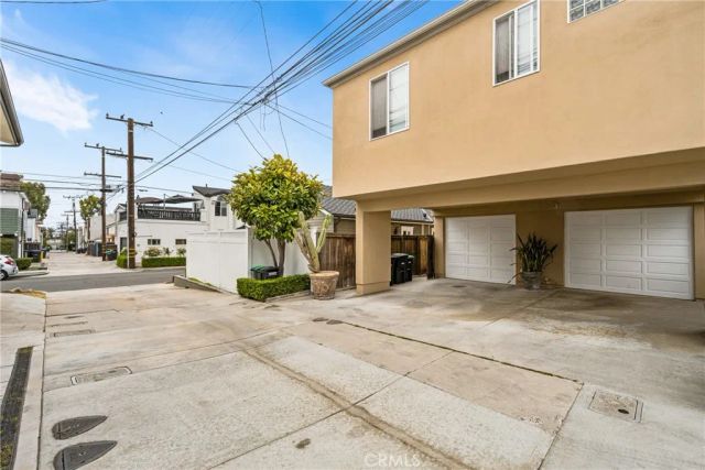 602 Larkspur Avenue A, Corona Del Mar, CA 92625