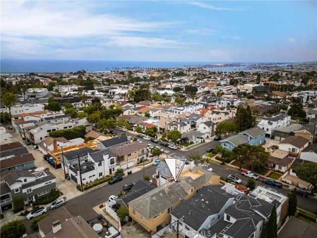 602 Larkspur Avenue A, Corona Del Mar, CA 92625