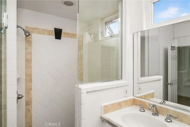 602 Larkspur Avenue A, Corona Del Mar, CA 92625