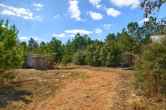 270 Kelley RD W, Bastrop, TX 78602