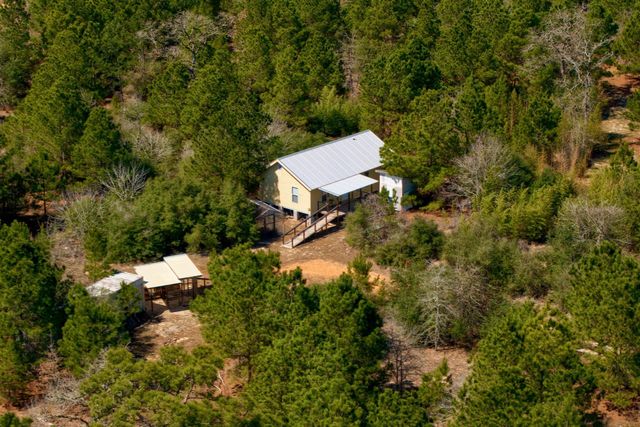 270 Kelley RD W, Bastrop, TX 78602