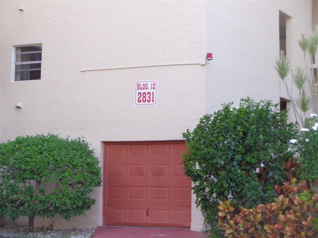 2831 E Sunrise Lakes Drive 209, Sunrise, FL 33322