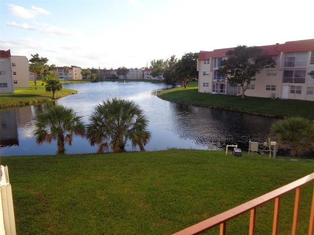 2831 E Sunrise Lakes Drive 209, Sunrise, FL 33322