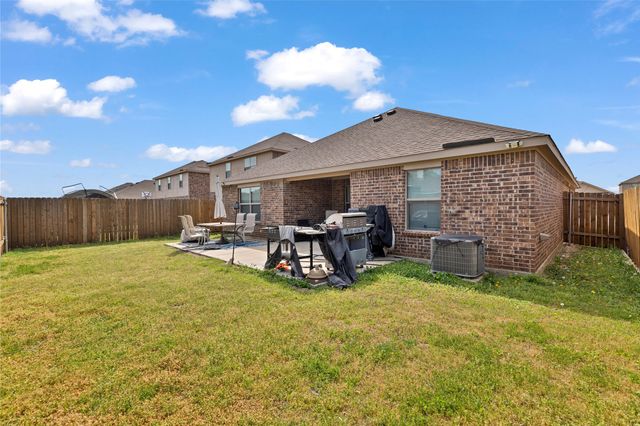 119 Bluebonnet Drive, Sanger, TX 76266