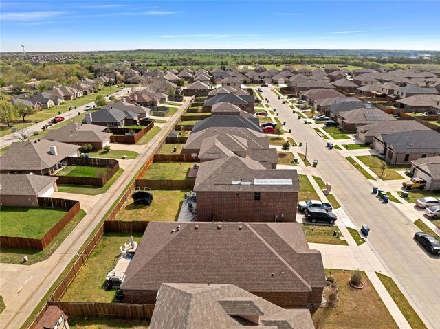 119 Bluebonnet Drive, Sanger, TX 76266