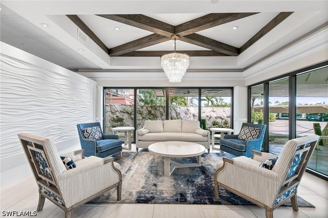 180 Seaview CT 911, Marco Island, FL 34145