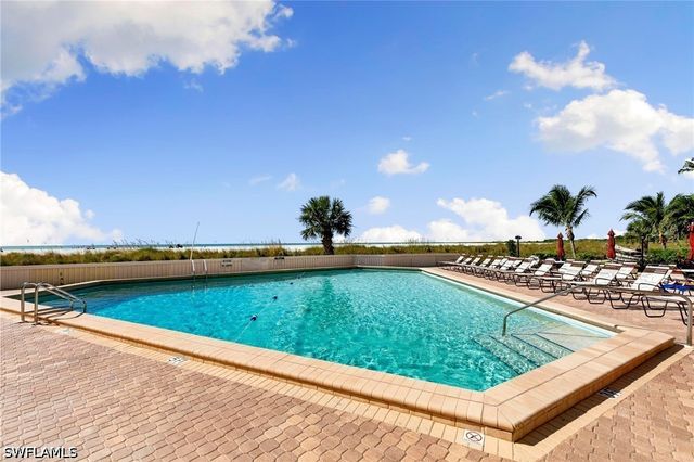 180 Seaview CT 911, Marco Island, FL 34145