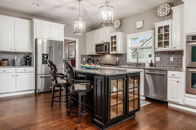 6181 Heritage Point Court, Hilliard, OH 43026