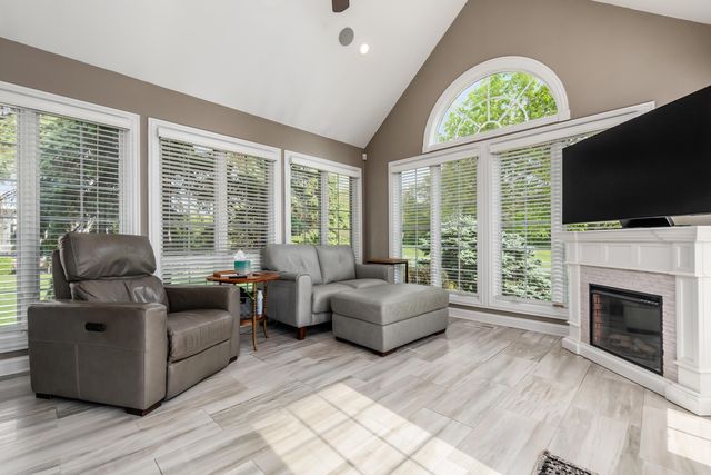 6181 Heritage Point Court, Hilliard, OH 43026