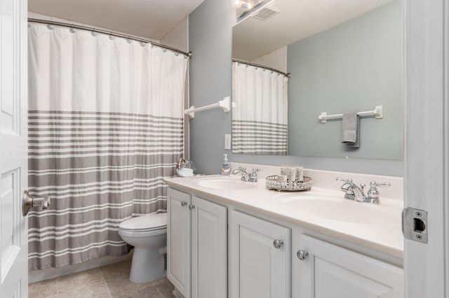 6181 Heritage Point Court, Hilliard, OH 43026