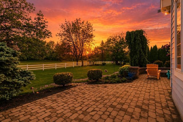 6181 Heritage Point Court, Hilliard, OH 43026