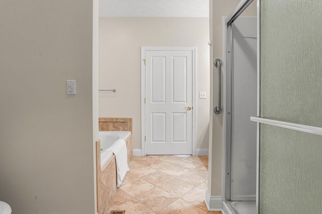 106 Duncan Avenue, Paris, KY 40361