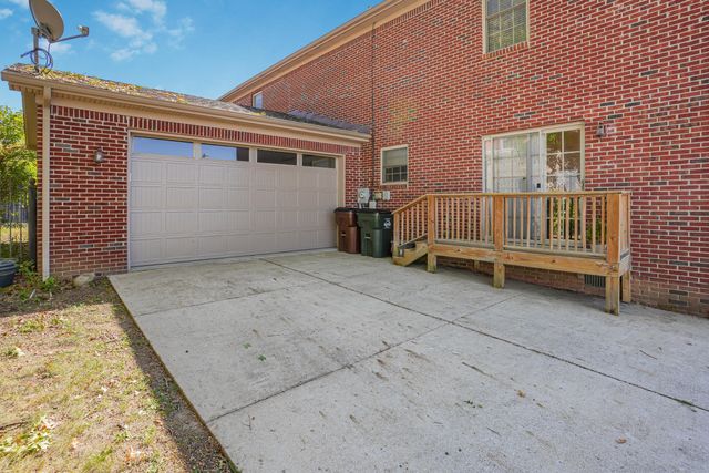 106 Duncan Avenue, Paris, KY 40361