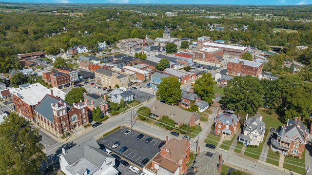 106 Duncan Avenue, Paris, KY 40361