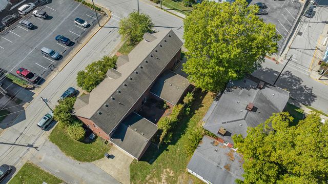 106 Duncan Avenue, Paris, KY 40361