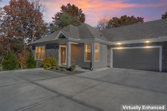 912 E 110th Terrace, Kansas City, MO 64131