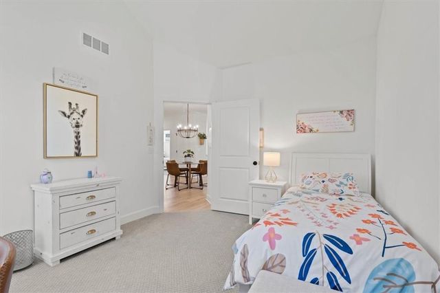 912 E 110th Terrace, Kansas City, MO 64131