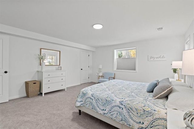 912 E 110th Terrace, Kansas City, MO 64131