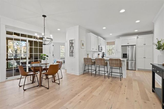 912 E 110th Terrace, Kansas City, MO 64131