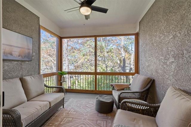 912 E 110th Terrace, Kansas City, MO 64131