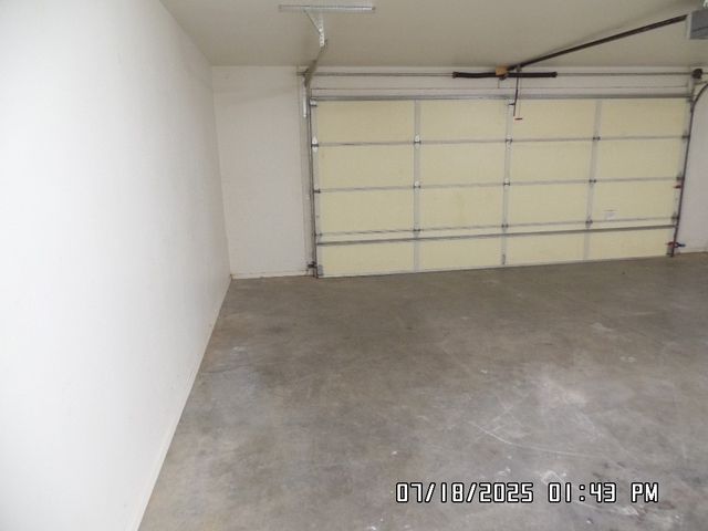 3304 E Ames Avenue, Kingman, AZ 86409