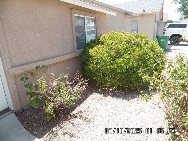 3304 E Ames Avenue, Kingman, AZ 86409