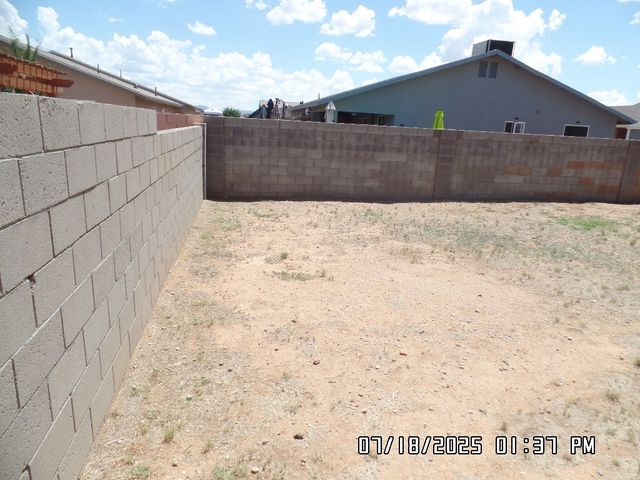 3304 E Ames Avenue, Kingman, AZ 86409