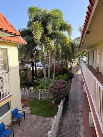1125 NE 16th Place 201, Fort Lauderdale, FL 33305