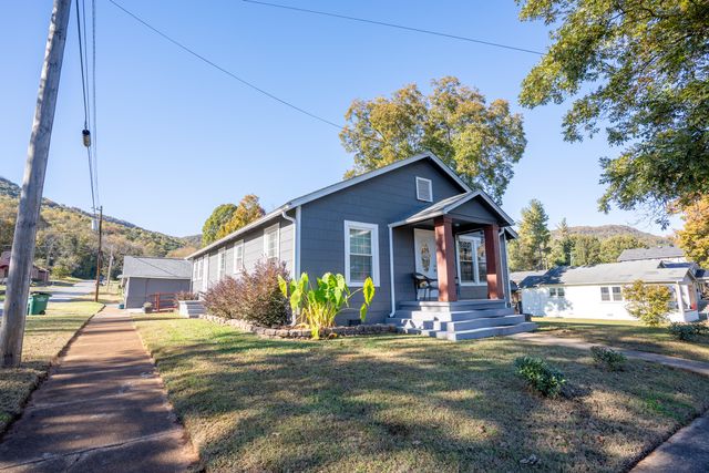 618 Elm Avenue, South Pittsburg, TN 37380