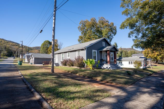 618 Elm Avenue, South Pittsburg, TN 37380