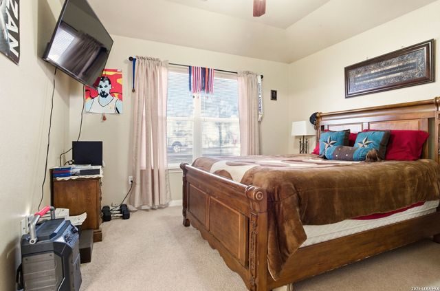 101 Hillside Dr, Spring Branch, TX 78070