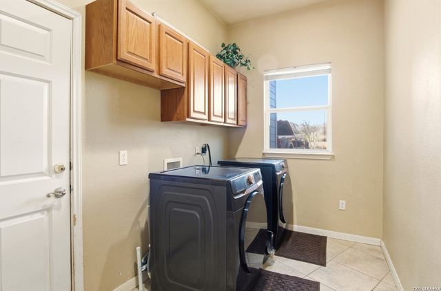 101 Hillside Dr, Spring Branch, TX 78070