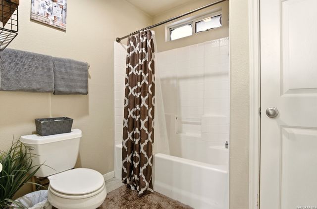 101 Hillside Dr, Spring Branch, TX 78070