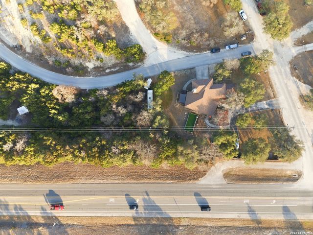 101 Hillside Dr, Spring Branch, TX 78070