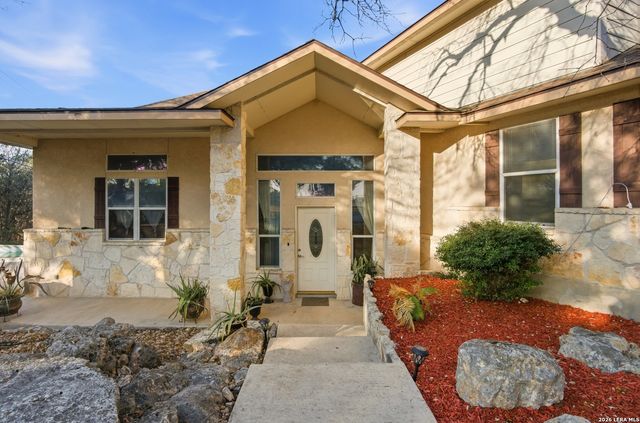 101 Hillside Dr, Spring Branch, TX 78070