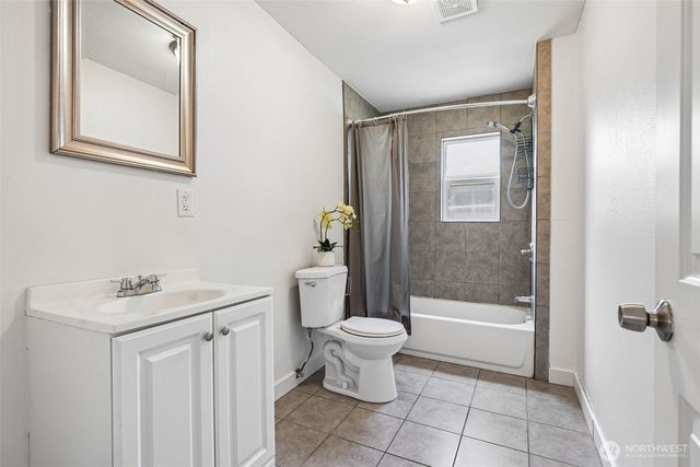 265 17th Avenue, Longview, WA 98632